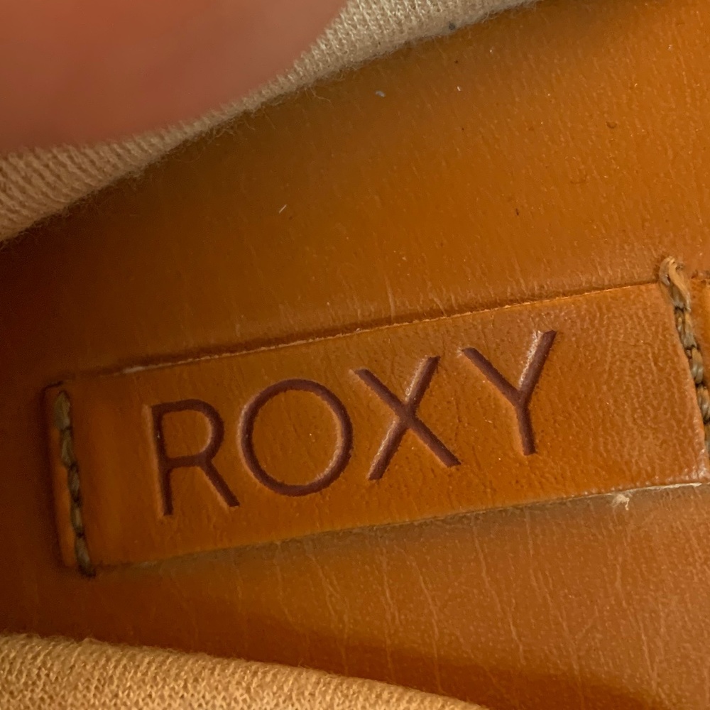 Roxy Espadrille Flat Sandals in Navy Blue and Golden Stripes! - Picture 5 of 8